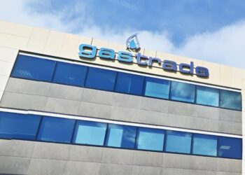 «Πράσινο φως» για 2ο FSRU της Gastrade στη Θράκη – Νέα πύλη LNG ανοικτά της Αλεξανδρούπολης