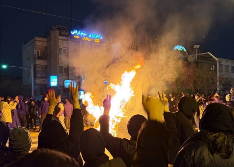 Σοκ από τον επίσημο απολογισμό στο Ιράν: Στους 5.000 οι νεκροί από τις διαδηλώσεις
