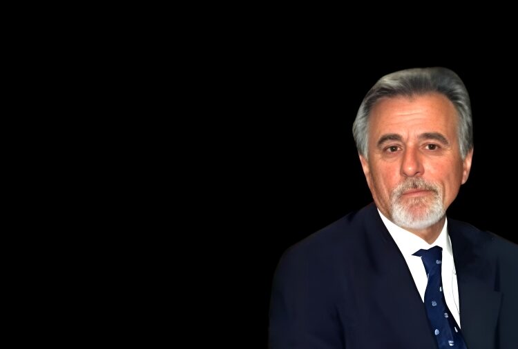 O δημοσιογράφος Σπύρος Καρατζαφέρης