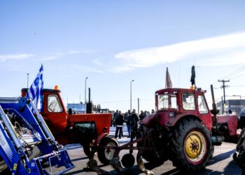 Οδικός συναγερμός στη Βόρεια Ελλάδα λόγω των αγροτικών μπλόκων