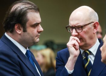 Πρόεδρος Eurogroup, Κυριάκος Πιερρακάκης με τον Γάλλο υπουργό Οικονομικών Roland Lescure