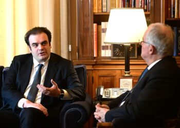 Δέσμευση Πιερρακάκη στον ΠτΔ: «Στόχος για το 2026 η ανάπτυξη να φτάσει σε κάθε σπίτι»