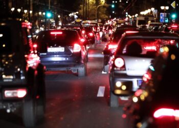 Τέλη κυκλοφορίας: Εκπρόθεσμοι σχεδόν 790.000 ιδιοκτήτες – Το νέο πλαίσιο επιβαρύνσεων και οι κρίσιμες ημερομηνίες