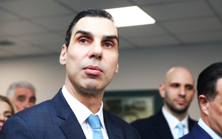 Ο υφυπουργός Υγείας Μάριος Θεμιστοκλέους