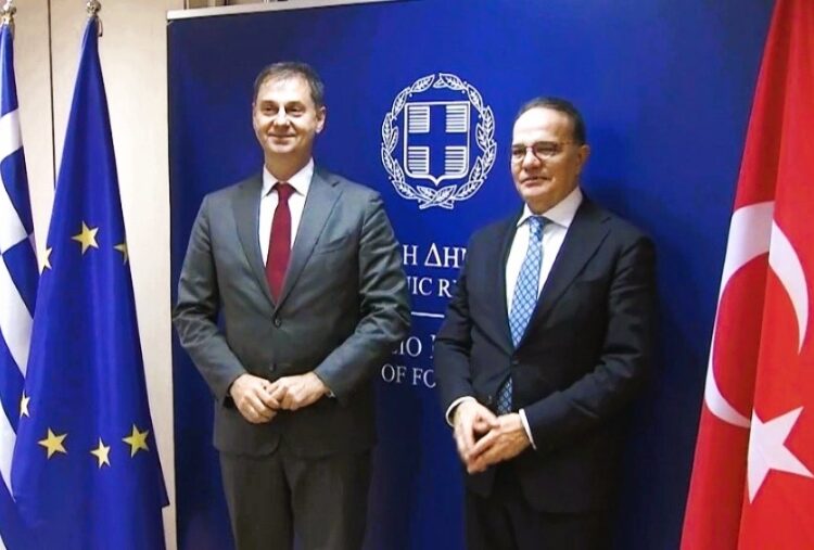 Θεοχάρης-Bozay: Διπλωματία πρακτικών αποτελεσμάτων στις ελληνοτουρκικές σχέσεις