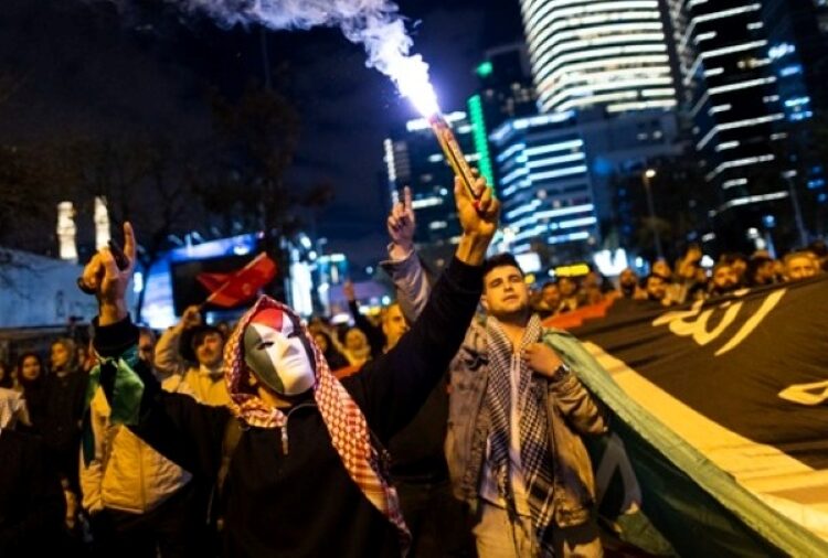 Συλλαλητήριο «ποταμός» υπέρ της Παλαιστίνης στην Τουρκία