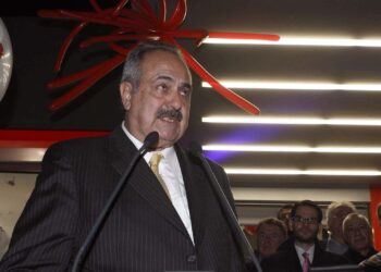 Απεβίωσε ο Γιώργος Γεράρδος, ιδρυτής της αλυσίδας Πλαίσιο