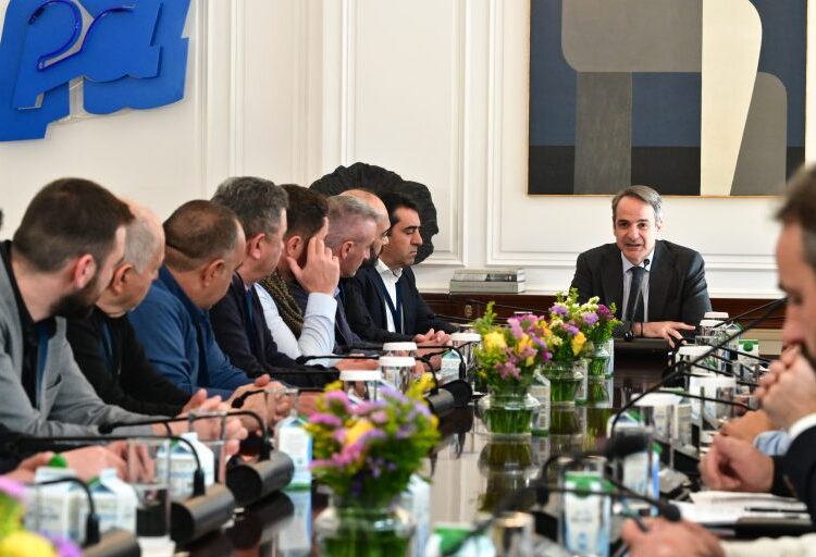 Οι δηλώσεις Μητσοτάκη κατά τη συνάντηση με τους κτηνοτρόφους