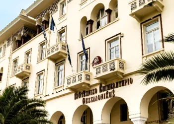 Οικονομικό Βαρόμετρο ΒΕΘ: Μόλις 4 στους 10 βιοτέχνες εξάγουν – Πού «κολλά» η διεθνοποίηση