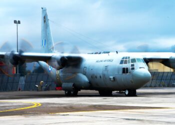 ΕΑΒ ΠΟΛΕΜΙΚΗ ΑΕΡΟΠΟΡΙΑ C130 ΑΕΡΟΣΚΑΦΟΣ