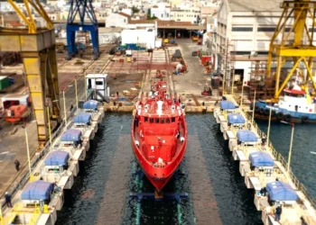 Ναυπηγεία Σύρου: Επανεκκίνηση του Syncrolift – Νέα ώθηση στη ναυπηγοεπισκευαστική δραστηριότητα