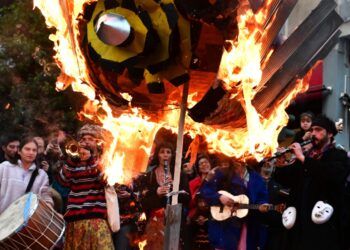 Αποκριάτικοι έλεγχοι παντού: Η ΑΑΔΕ «μπαίνει» στις παρελάσεις και στα ταμεία