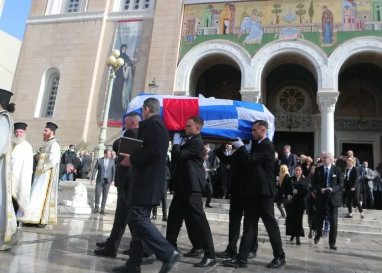 Ελένη Γλύκατζη – Αρβελέρ: Η Ελλάδα αποχαιρέτησε τη σπουδαία ιστορικό