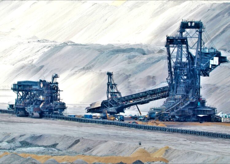 Κρίσιμα ορυκτά: Η Αφρική στο επίκεντρο του γεωοικονομικού μπρα ντε φερ ΗΠΑ-Κίνας