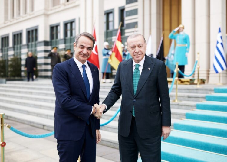 Μητσοτάκης από Άγκυρα: «Ώρα να αρθεί κάθε απειλή» – Μήνυμα για το casus belli