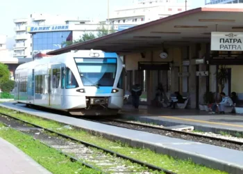 Καρναβάλι Πάτρας 2026: Ενισχυμένα δρομολόγια σε Κιάτο-Πάτρα και Προαστιακό