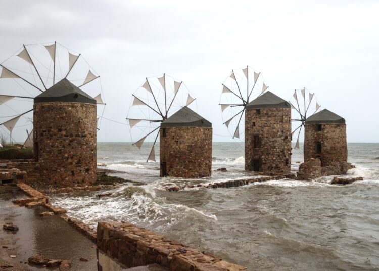 Επιδείνωση καιρού: Σε «Red Code» Πελοπόννησος, Δυτική Ελλάδα, Ιόνιο και Ήπειρος