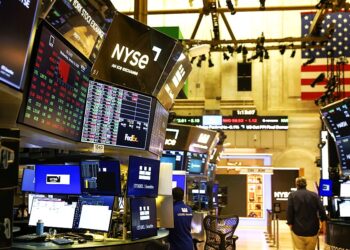 Η Wall Street «διαβάζει» τον πληθωρισμό και επιστρέφει στα κέρδη