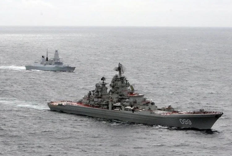 Βρετανία: Αναχώρησε για την Κύπρο το αντιτορπιλικό HMS Dragon για την ενίσχυση της αεράμυνας των βάσεων