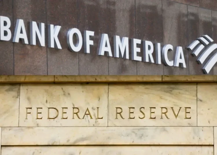 BofA: Το πετρέλαιο «γράφει» τα επόμενα επιτόκια της Fed – Το κρίσιμο σενάριο