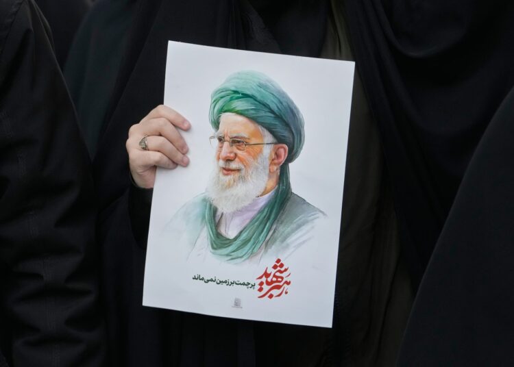 Μυστήριο με τον Μοτζτάμπα Χαμενεΐ: Απουσία από τη δημόσια σκηνή μετά την ανάληψη της ηγεσίας του Ιράν