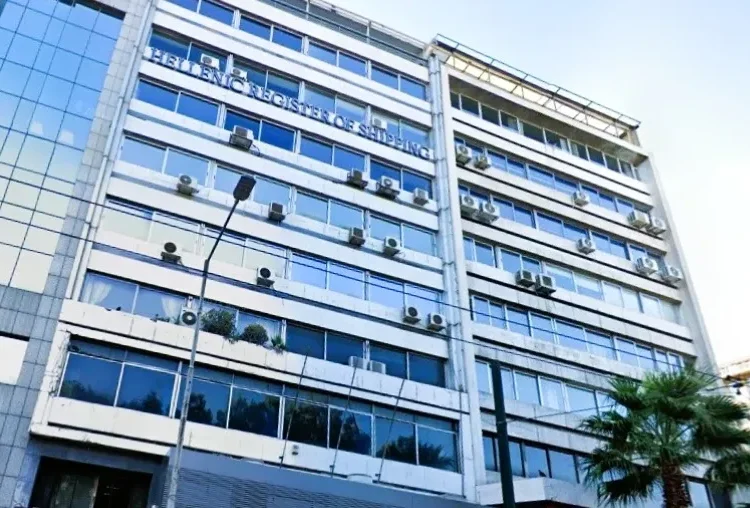 Τίτλοι τέλους για τον Ελληνικό Νηογνώμονα: Σε πλειστηριασμό τα ακίνητα στον Πειραιά