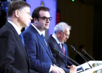 Eurogroup: Η Μέση Ανατολή ξαναγράφει το ενεργειακό ρίσκο στην Ευρωζώνη – Σήμα εγρήγορσης για πληθωρισμό και αγορές