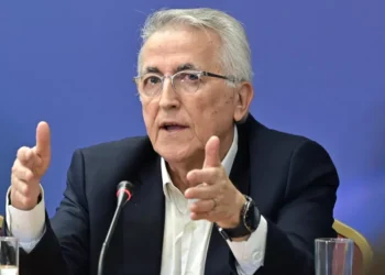 ΓΣΕΕ: Αδήλωτα εισοδήματα 3,2 εκατ. ευρώ και δικογραφίες για Παναγόπουλο – Αντιδρά για «στημένη υπόθεση»