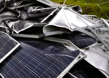 Η «δεύτερη ζωή» των φωτοβολταϊκών: Στο 99% το ποσοστό ανακύκλωσης στην Ελλάδα