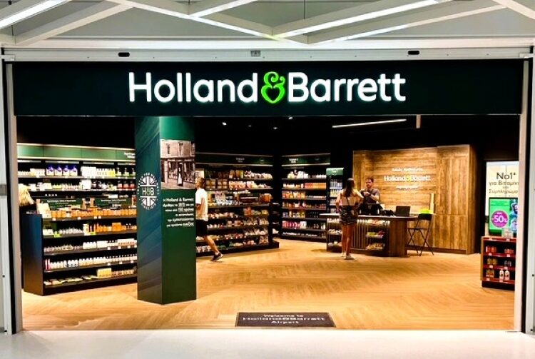 Όμιλος Fourlis: Ανάπτυξη στα φαρμακεία με τη Holland & Barrett