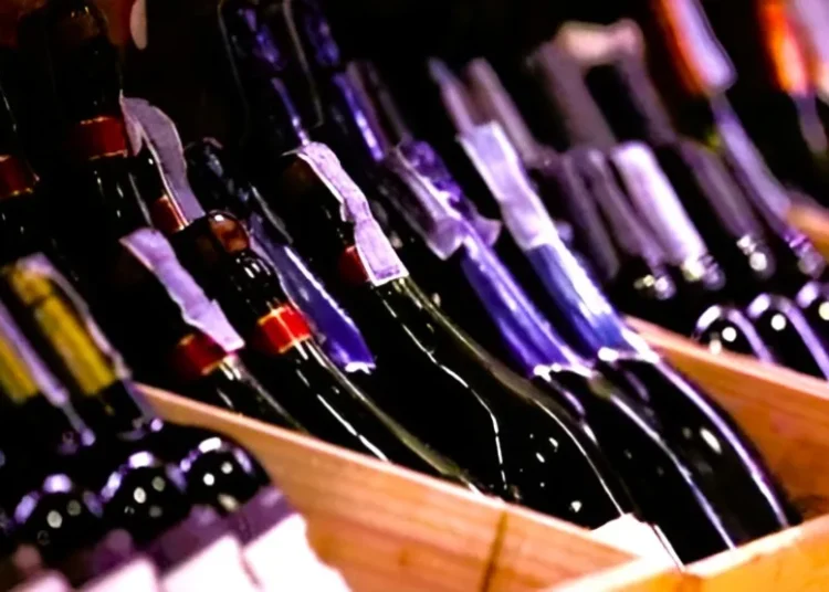 Ο ελληνικός οίνος αντέχει: Ενίσχυση στην ΕΕ, αναδιάταξη διεθνώς