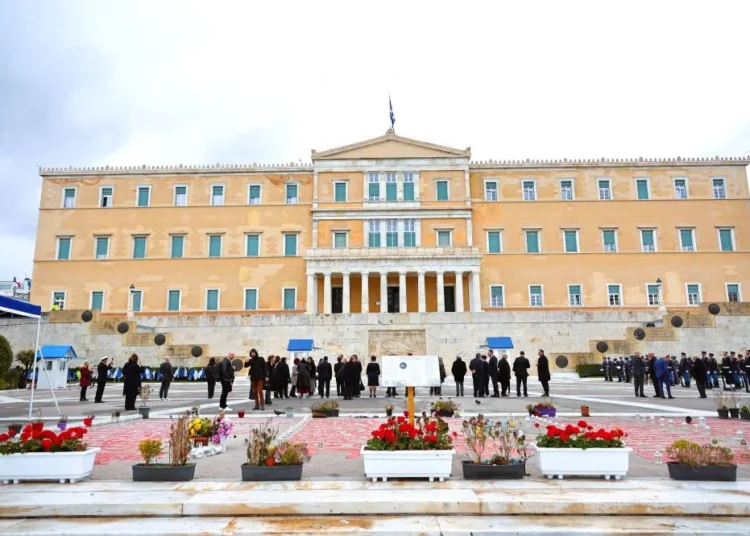 Κλειστό το κέντρο της Αθήνας: Κυκλοφοριακές ρυθμίσεις για τη μαθητική παρέλαση