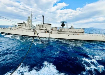 Σκηνικό αποτροπής γύρω από το Ακρωτήρι: Βρετανία, Ελλάδα και Γαλλία «κλειδώνουν» την Κύπρο