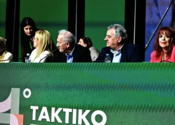ΠΑΣΟΚ: «Ζυμώσεις, ισορροπίες και μηνύματα εξουσίας» στη δεύτερη ημέρα του Συνεδρίου (Live)
