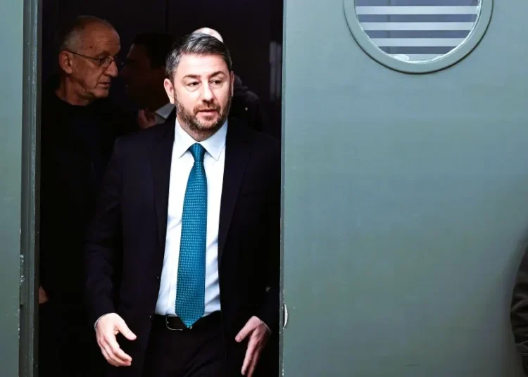 ΠΑΣΟΚ: Αυλαία Συνεδρίου με «κόκκινη γραμμή» στη Ν.Δ. και στοίχημα πολιτικής ανατροπής