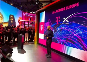 Η TELEKOM συνεργάζεται με την Starlink για κάλυψη παντού στην Ευρώπη