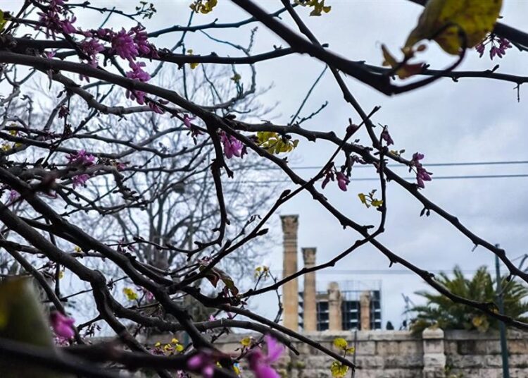 Καιρός- Live: Έρχεται χειμωνιάτικη… Πρωτομαγιά