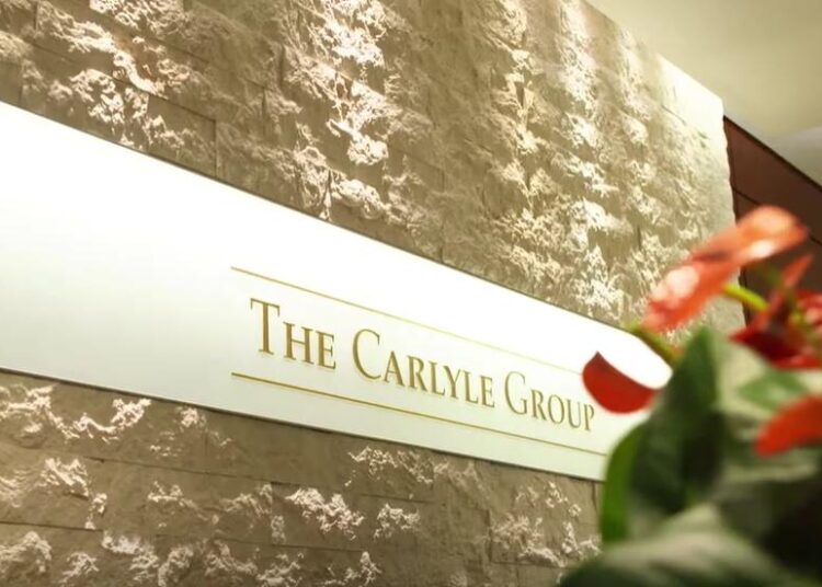 «Αιμορραγία» κεφαλαίων από fund ιδιωτικής πίστωσης της Carlyle