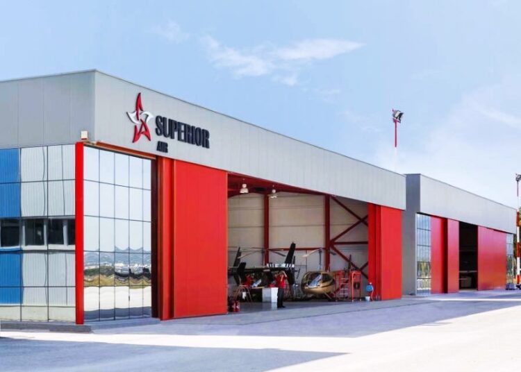 EFA Group: «Χτύπημα» στην αεροπορική αγορά με εξαγορά 90% της Superior Air