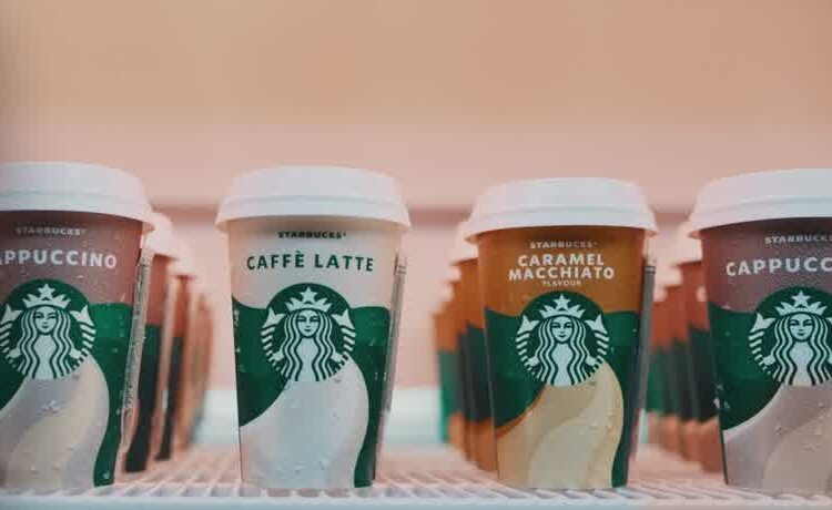 Όμιλος Alshaya: Ολοκληρώθηκε η παραχώρηση των δικαιωμάτων των Starbucks στην Ελλάδα