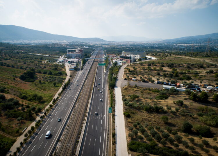 ΓΕΚ ΤΕΡΝΑ: Διαφοροποιημένες τάσεις κυκλοφορίας σε Αττική, Εγνατία, Νέα και Κεντρική Οδό – Τεχνική ανάλυση των μεγεθών