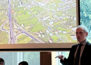 Dimand: «Επιθετική στροφή» στην επόμενη 5ετία – Τουρισμός, κοινωνική κατοικία και mega αναπλάσεις αλλάζουν το παιχνίδι