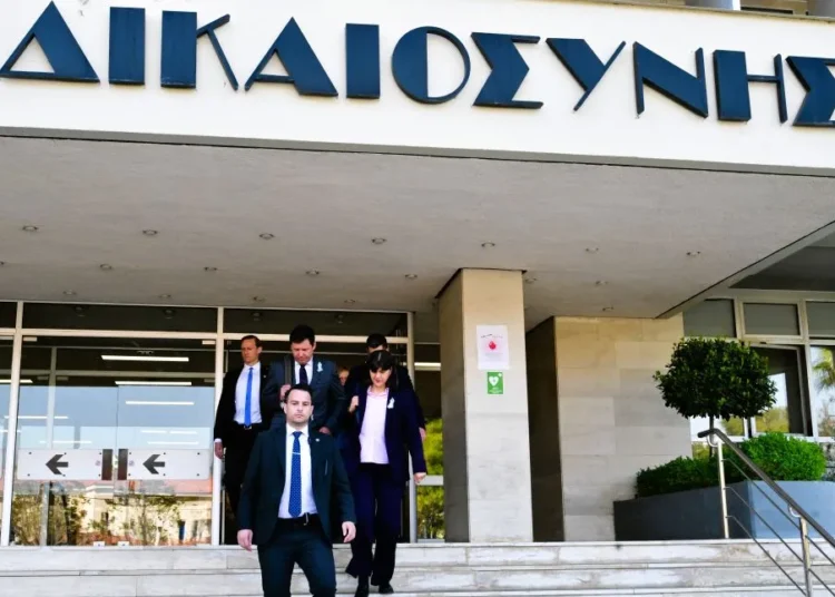 Κοβέσι στην Αθήνα: «Ήρθαμε να δούμε τι έγινε με τις υποσχέσεις» – Στο επίκεντρο οι έρευνες