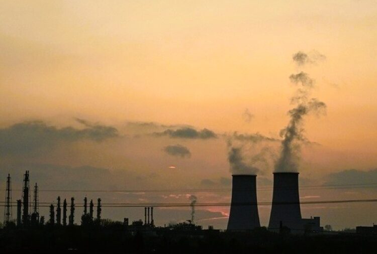 Διάσκεψη για τα Ορυκτά Καύσιμα: Η «σκληρή αλήθεια» της ενεργειακής μετάβασης και το ελληνικό μοντέλο ρεαλισμού