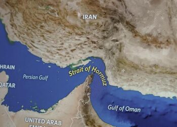 Ιράν vs Τραμπ: «Γελοίος» ο αποκλεισμός των Στενών του Ορμούζ από τις ΗΠΑ