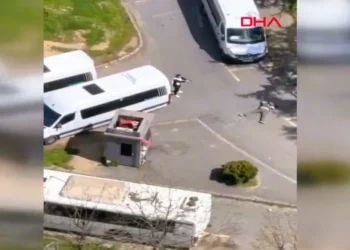 Συναγερμός στην Τουρκία μετά από ένοπλη επίθεση στο ισραηλινό προξενείο (video)