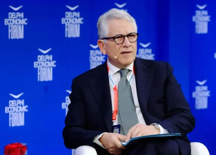 Μαθήματα  φορολογίας  προς  τα πολιτικά  κόμματα  έδωσε  ο  Γενικός Διευθυντής Φορολογίας και Τελωνειακής Ένωσης από  τους  Δελφούς