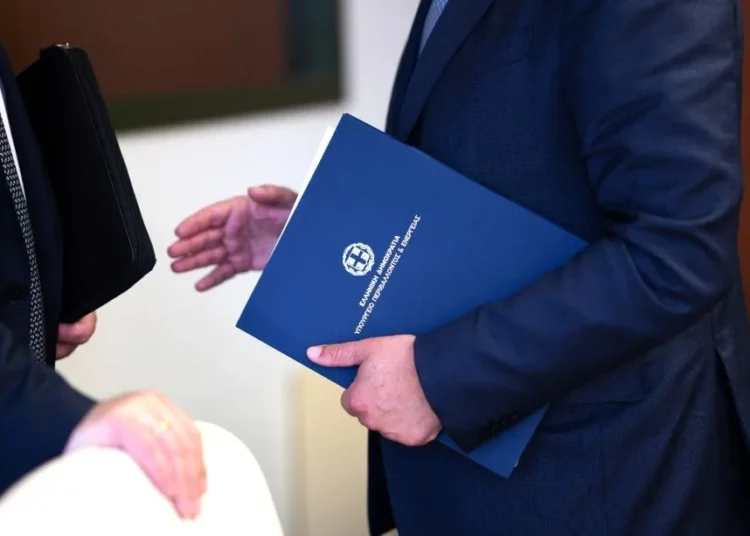 Από το Ορμούζ στην Αθήνα: Πώς θωρακίζεται η χώρα απέναντι στις ενεργειακές αναταράξεις