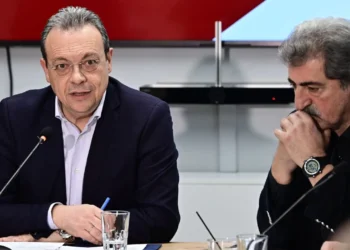 Η διαγραφή Πολάκη, το κόμμα Τσίπρα και το παρασκήνιο της σύγκρουσης