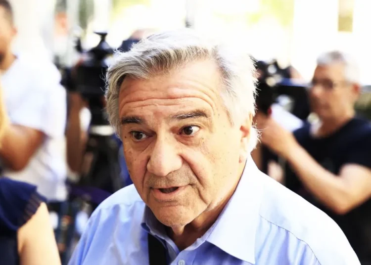 «Ρήγμα» στο ΠΑΣΟΚ: Παραιτήθηκε ο Χάρης Καστανίδης με σφοδρή επίθεση στον Ανδρουλάκη